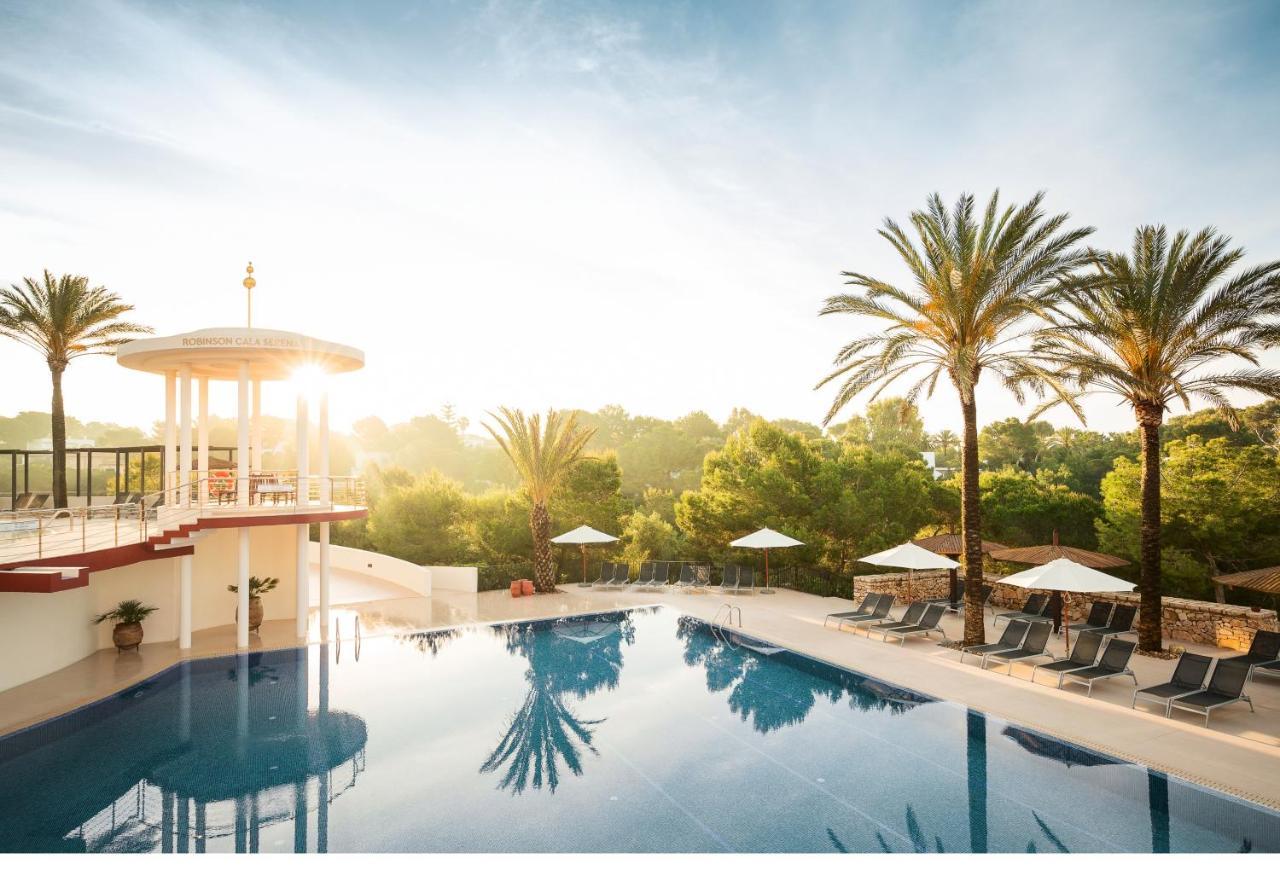 Robinson Cala Serena Cala Serena  ภายนอก รูปภาพ